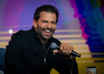 henri-castelli-deixa-o-bbb-26-apos-sofrer-convulsoes